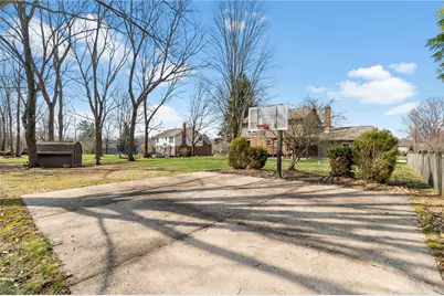 2214 Hillrise Circle, Bellbrook, OH 45305 - Photo 60