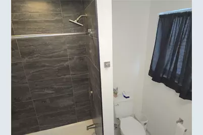 5820 Woodstone Drive, Trotwood, OH 45426 - Photo 16