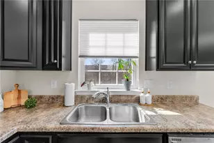 9562 Aspen Brook Ct, Clearcreek Twp, OH 45458 - Photo 12