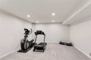 9562 Aspen Brook Ct, Clearcreek Twp, OH 45458 - Photo 2