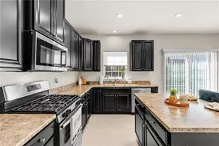 9562 Aspen Brook Ct, Clearcreek Twp, OH 45458 - Photo 10