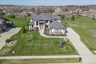 10957 Shallow Creek Ct, Washington Twp, OH 45458 - Photo 2