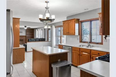 25 Callaway, Clearcreek Twp, OH 45066 - Photo 6