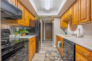 1330 Black Forest Dr, West Carrollton, OH 45449 - Photo 10