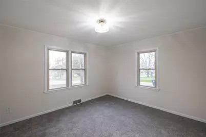 1073 Forest Drive, Beavercreek, OH 45434 - Photo 10