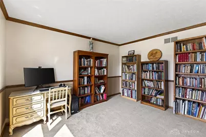 108 Mendy Court, Englewood, OH 45322 - Photo 6