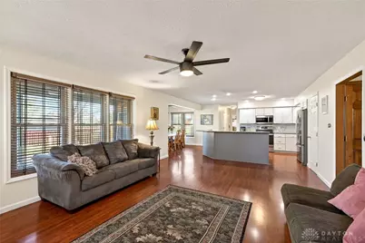 108 Mendy Court, Englewood, OH 45322 - Photo 12