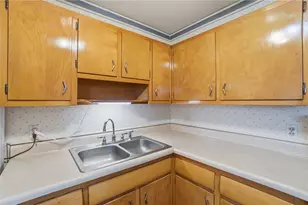 1087 Fairfield Rd, Troy, OH 45373 - Photo 14