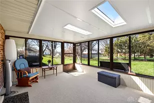 5907 Red Coach Rd, Washington Twp, OH 45429 - Photo 44