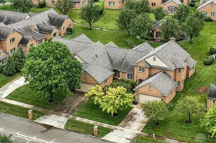 2308 Vienna Pkwy, Miami Township, OH 45459 - Photo 4