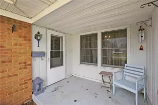 111 Villa Dr, New Carlisle, OH 45344 - Photo 4