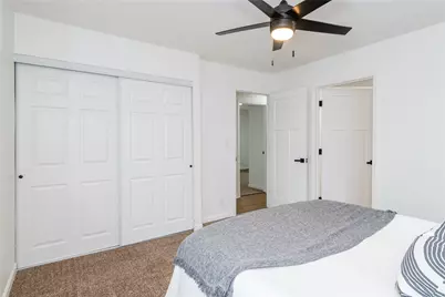 225 S Main Street, Centerville, OH 45458 - Photo 18