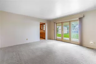 538 West Alex Bell Road, Washington Twp, OH 45459 - Photo 2