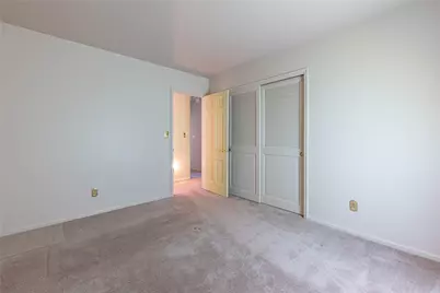 538 W Alex Bell Road, Washington Twp, OH 45459 - Photo 16