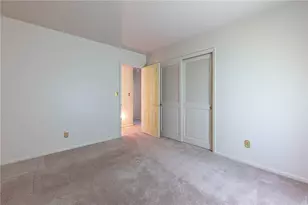 538 West Alex Bell Road, Washington Twp, OH 45459 - Photo 16