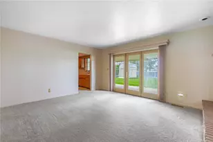 538 West Alex Bell Road, Washington Twp, OH 45459 - Photo 4