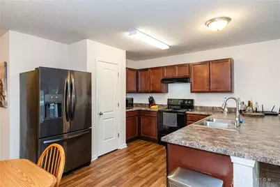 219 Riesling Drive, Union, OH 45322 - Photo 8