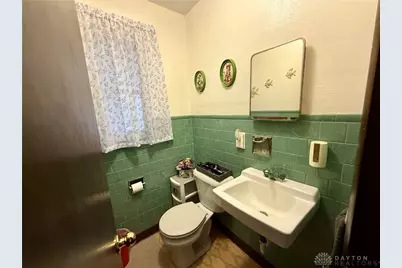 819 Waldrun Avenue, Riverside, OH 45404 - Photo 16