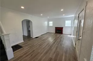 1420 Wyoming St, Dayton, OH 45410 - Photo 2