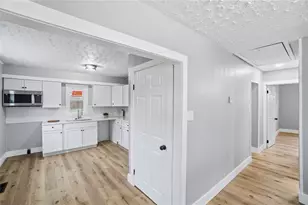 5638 Kitridge Rd, Dayton, OH 45424 - Photo 14