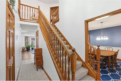 214 Old Carriage Drive, Englewood, OH 45322 - Photo 4