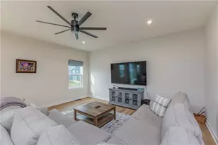 3481 Darcie Dr, Franklin Twp, OH 45005 - Photo 10