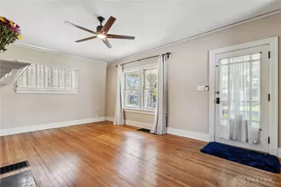 303 Hadley Avenue, Oakwood, OH 45419 - Photo 4