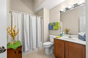 454 Beth Page Cir, Washington Twp, OH 45458 - Photo 32