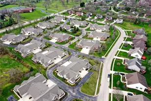 454 Beth Page Cir, Washington Twp, OH 45458 - Photo 48