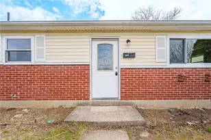 1692 Hopewell Ave, Jefferson Twp, OH 45417 - Photo 4