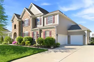 1149 Asbury Ct, Beavercreek Twp, OH 45385 - Photo 4