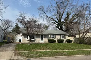 4883 Rainier Dr, Dayton, OH 45432 - Photo 4