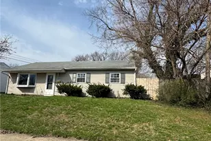 4883 Rainier Dr, Dayton, OH 45432 - Photo 2