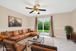 5590 Folkestone Dr, Washington Twp, OH 45459 - Photo 8