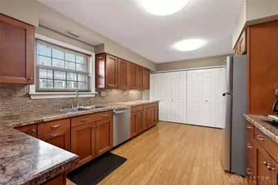 5590 Folkestone Drive, Washington Twp, OH 45459 - Photo 10