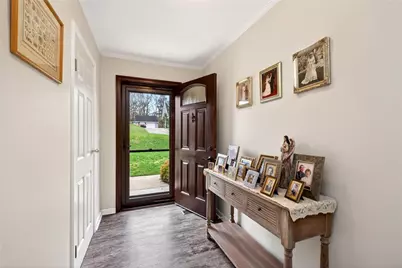 5590 Folkestone Drive, Washington Twp, OH 45459 - Photo 4