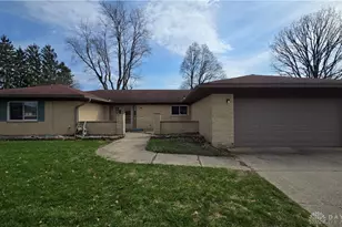 3306 Burgoyne Dr, Dayton, OH 45405 - Photo 1