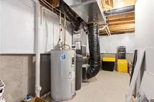 1125 Baywood Dr, Fairborn, OH 45324 - Photo 38