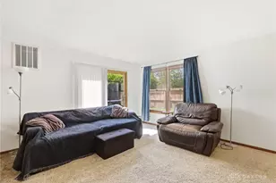 1562 Alameda Dr, Xenia, OH 45385 - Photo 4