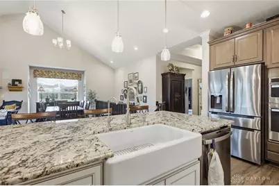 3839 Pepperwell Circle, Sugarcreek Twp, OH 45440 - Photo 12