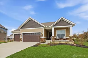 3839 Pepperwell Cir, Sugarcreek Twp, OH 45440 - Photo 2