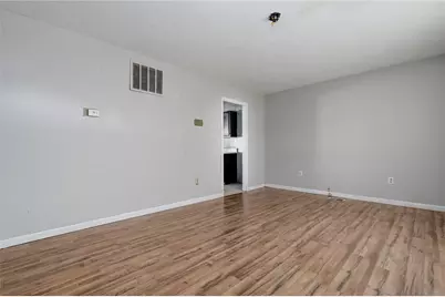 1030 Stewart Avenue, Xenia, OH 45385 - Photo 4