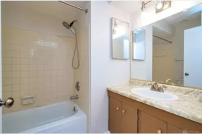 4757 Shaunee Creek Drive, Dayton, OH 45415 - Photo 14