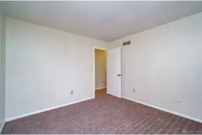 4757 Shaunee Creek Drive, Dayton, OH 45415 - Photo 10