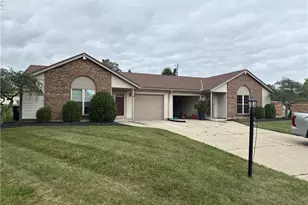 7773 Sterling Pl, Centerville, OH 45459 - Photo 1