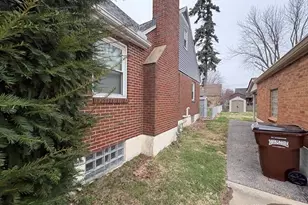 213 E Dorothy Ln, Kettering, OH 45419 - Photo 38