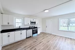 1630 S Sweetbriar Ln, Springfield, OH 45505 - Photo 8