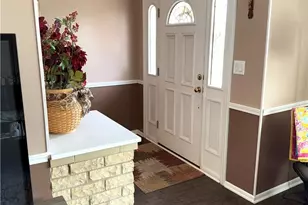 6208 Rosecrest Dr, Butler Twp, OH 45414 - Photo 8