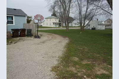 419 E Main Street, Bradford, OH 45308 - Photo 8