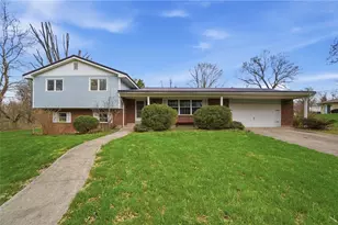 2820 Vickie Dr, Beavercreek, OH 45434 - Photo 2